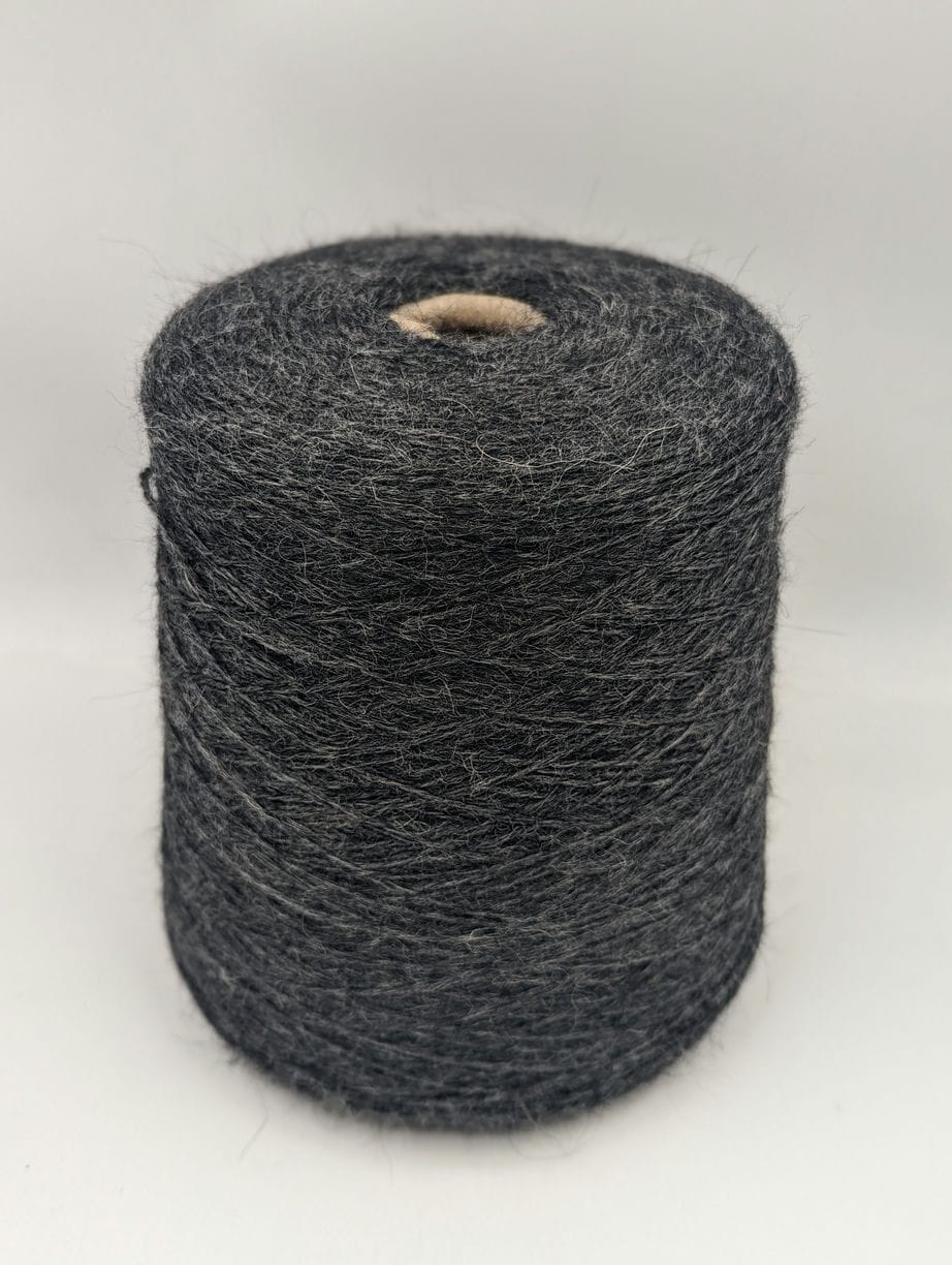 Итальянская стоковая бобинная пряжа купить в магазине Bobinka.shop