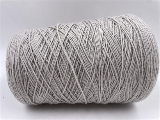 Светло-серая пряжа на бобинах Merinoull Stock Yarn меринос (100%) 13-4104 - фото 9141