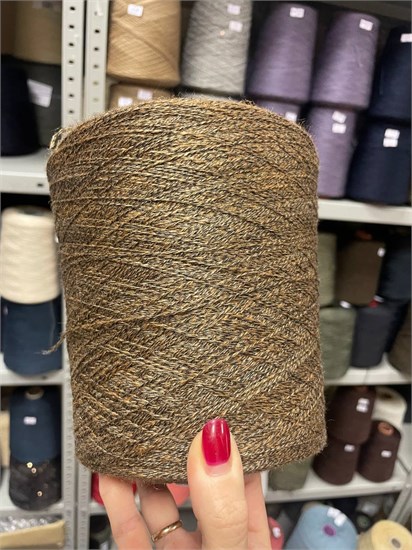 Коричневая бобинная пряжа Barbados Pura Lana Меринос (70%) Лен (30%) меланж 3171