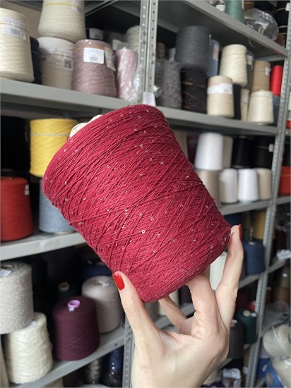 Cotton Paillettes 96% Хлопок, 4% пайетки  Полиэстер 450м/100г Малиновый BOT_5044