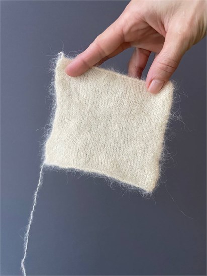 Birmano 41% Baby Alpaca Suri 23% меринос 33% па 3% эластан 1350м 100 гр желтый 1C_00-00001572