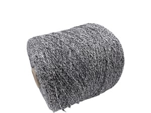 {{photo.Alt || photo.Description || 'Бобинная пряжа Lino Missoni лён (81%) ПА (19%) черно-белый меланж'}}
