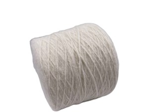 {{photo.Alt || photo.Description || 'Бобинная пряжа F.N.551 Filati Naturali бэби альпака (63%) шелк (26%) ПА (11%) молочная'}}