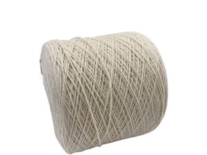 {{photo.Alt || photo.Description || 'Белая бобинная пряжа Tabby Biagioli Modesto ангора (50%) кашемир (38%) ПА (12%)'}}