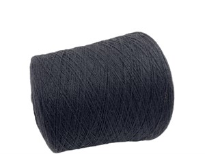 {{photo.Alt || photo.Description || 'Черная бобинная пряжа Cashmere Cariaggi кашемир (100%)'}}