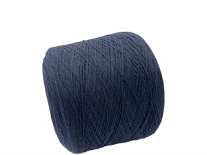 {{photo.Alt || photo.Description || 'Темно-синяя пряжа на бобинах Merino Cash 30 Biagioli Modesto меринос (70%) кашемир (30%)'}}