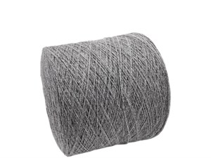 {{photo.Alt || photo.Description || 'Серая пряжа на бобинах Antilope Profilo меринос (70%) ангора (20%) кашемир (10%)'}}