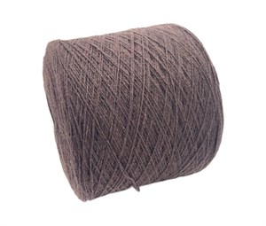 {{photo.Alt || photo.Description || 'Темно-коричневая пряжа на бобинах Delizia Profilo меринос (80%) кашемир (20%)'}}