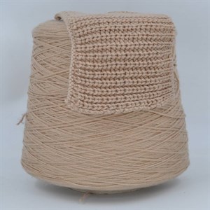 {{photo.Alt || photo.Description || 'Бежевая бобинная пряжа Miro Solid Filati Naturali кашемир (13%) хлопок (75%) ПА (12%)'}}