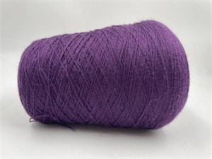 {{photo.Alt || photo.Description || 'Фиолетовая бобинная пряжа гребенной меринос (100%) Stock Yarn Italy'}}