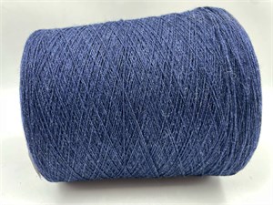 {{photo.Alt || photo.Description || 'Синяя бобинная пряжа Lana Cashmere Loro Piana меринос (90%) кашемир (10%)'}}