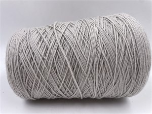 {{photo.Alt || photo.Description || 'Светло-серая пряжа на бобинах Merinoull Stock Yarn меринос (100%)'}}
