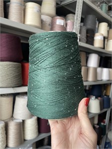 {{photo.Alt || photo.Description || 'Cotton Paillettes 96% Хлопок, 4% пайетки  Полиэстер 450м/100г Зеленый'}}