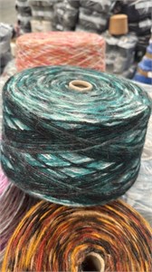 {{photo.Alt || photo.Description || 'DAMA 16%Альпака 32%Акрил 20%Полиамид 32%Шерсть 250м/100г Зеленый'}}