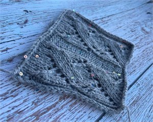 {{photo.Alt || photo.Description || 'Dyana 60% меринос 40% па  , пайетки 340/100г Серый'}}