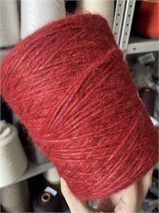 {{photo.Alt || photo.Description || 'ALPACA GLAMOUR 60% Альпака Baby 10% Lu 210-190м/100гр красный'}}