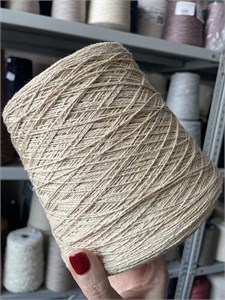 {{photo.Alt || photo.Description || 'Dogaressa бурет 100% шелк 500м/100 Бежевый'}}