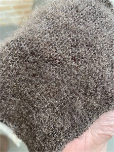 {{photo.Alt || photo.Description || 'Baby Su 63% альпака бэби сури 37% шелк тауп'}}