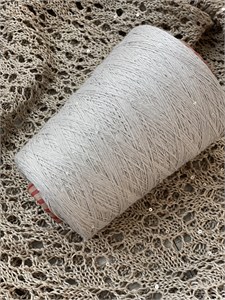 {{photo.Alt || photo.Description || 'Lino Paillettes плюс пайетки Глина 85% лен 15% па 450м/100г'}}