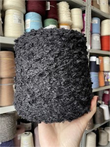 {{photo.Alt || photo.Description || 'Romeo 60% беби альпака 33% меринос 7 нейлон 150м/100г Черный'}}